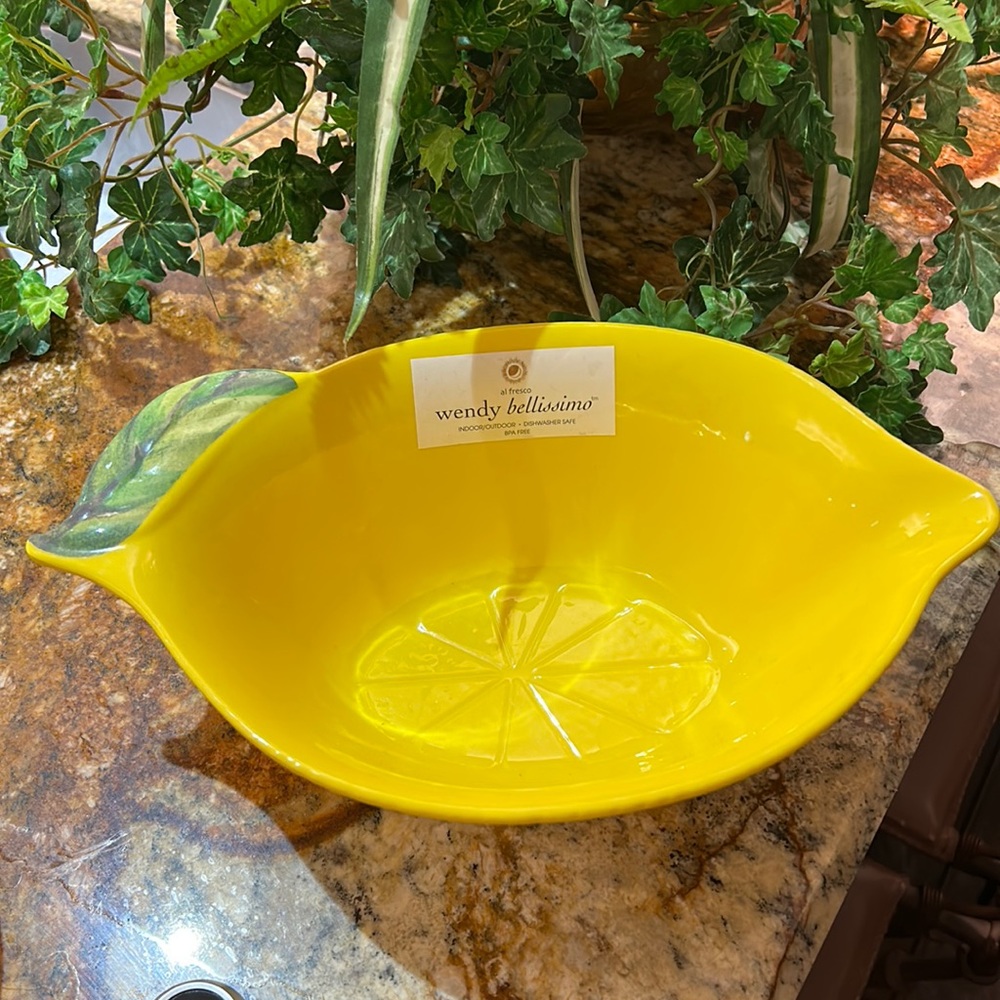 Wendy Bellissimo lemon bowl